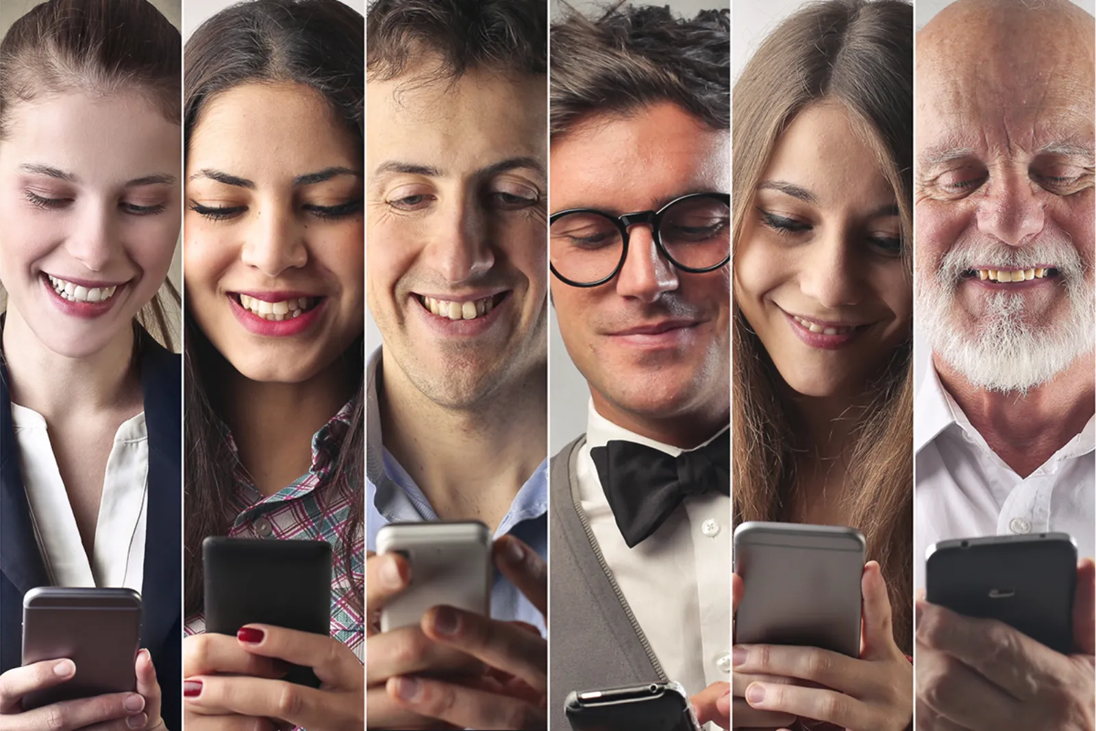 Vecinos usando el WhatsApp municipal para gestiones del día a día
